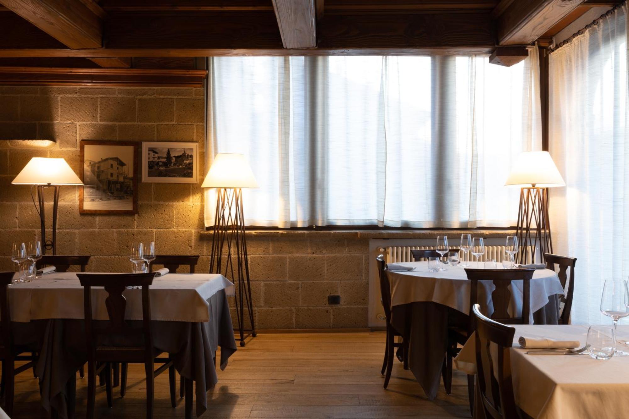 Hotel Ristorante Da Politano Boves エクステリア 写真